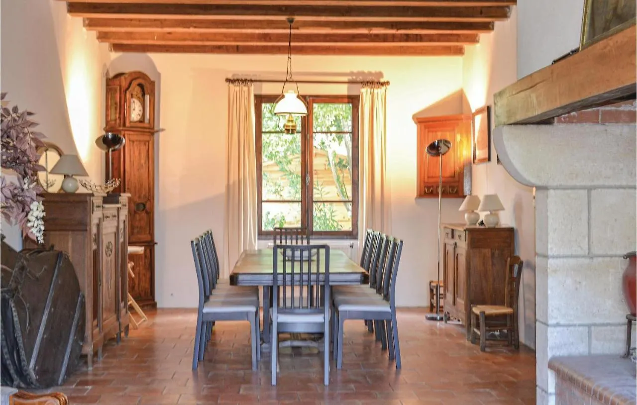 Dom wakacyjny Beautiful Home In Durfort Lacapelette Francja